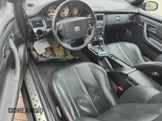 1998 Mercedes-Benz SLK 230/320 с VIN WDBKK47F1WF061897, выставлен на аукционе Copart как лот 60979075 с пробегом 66 539 миль миль и Чистый • Clean title. История ставок и продаж доступна на DreamBid. Изображение 8.