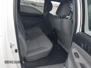 2015 Toyota Tacoma с VIN 3TMLU4EN2FM176180, выставлен на аукционе IAAI как лот 41778149 с пробегом 104 059 миль миль и . История ставок и продаж доступна на DreamBid. Изображение 8.