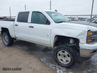 2015 Chevrolet Silverado 1500 LT with VIN 3GCUKREC2FG393863, listed as a IAAI auction lot 41592048 with NaN miles. Bid and sale history available at carsss.com. Image 6.
