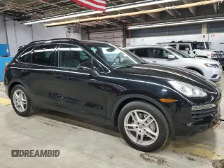 2013 Porsche Cayenne S Hybrid с VIN WP1AE2A22DLA16060, выставлен на аукционе Copart как лот 51253425 с пробегом 131 955 миль миль и Чистый • Clean title. История ставок и продаж доступна на DreamBid. Изображение 4.