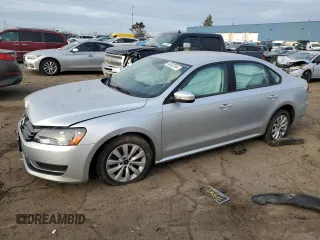 2015 Volkswagen Passat 1.8T Wolfsburg Ed with VIN 1VWAT7A36FC050547, listed as a Copart auction lot 83922244 with 82,191 mi miles and Salvage Title. Bid and sale history available at carsss.com. Image 1.