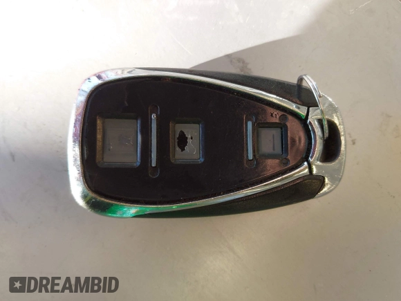 2020 Chevrolet Equinox LT z VIN 3GNAXKEV4LL203956, wystawiony jako IAAI lot #40993513 z przebiegiem Nie podano mil oraz . Historia ofert i sprzedaży dostępna na DreamBid. Obrazek 11.