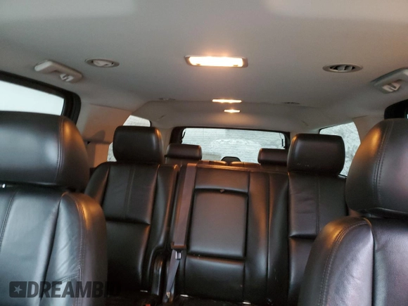 2011 GMC Yukon XL SLT with VIN 1GKS2KE30BR345002, listed as a Copart auction lot 85884584 with 177,557 mi miles and Salvage Title. Bid and sale history available at carsss.com. Image 10.