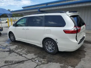 2018 Toyota Sienna XLE Auto Access Seat with VIN 5TDYZ3DC7JS962051, listed as a Copart auction lot 63115935 with 67,253 mi miles and Salvage title. Bid and sale history available at DreamBid. Image 2.