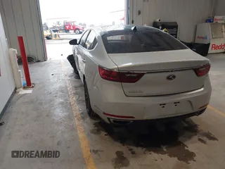2017 Kia Cadenza Premium z VIN KNALC4J12H5089486, wystawiony jako IAAI lot #41437774 z przebiegiem 91 024 mil mil oraz . Historia ofert i sprzedaży dostępna na DreamBid. Obrazek 3.