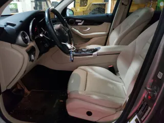 2019 Mercedes-Benz GLC 300 with VIN WDC0G4JB7KV162050, listed as a Copart auction lot 60563435 with 72,670 mi miles and Clean title. Bid and sale history available at DreamBid. Image 7.