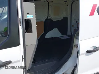 2020 Ford Transit Connect XL z VIN NM0LS6E27L1477864, wystawiony jako IAAI lot #42048764 z przebiegiem Nie podano mil oraz . Historia ofert i sprzedaży dostępna na DreamBid. Obrazek 8.