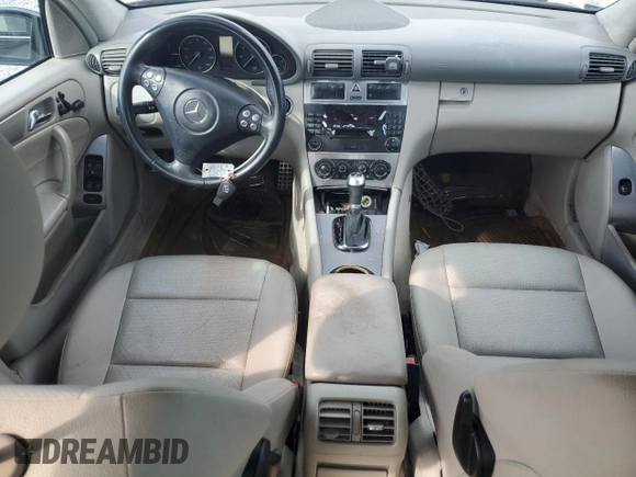 2006 Mercedes-Benz C 230 Sport с VIN WDBRF52H86A890481, выставлен на аукционе Copart как лот 57113225 с пробегом Не указан миль и Списание • Salvage title. История ставок и продаж доступна на DreamBid. Изображение 8.