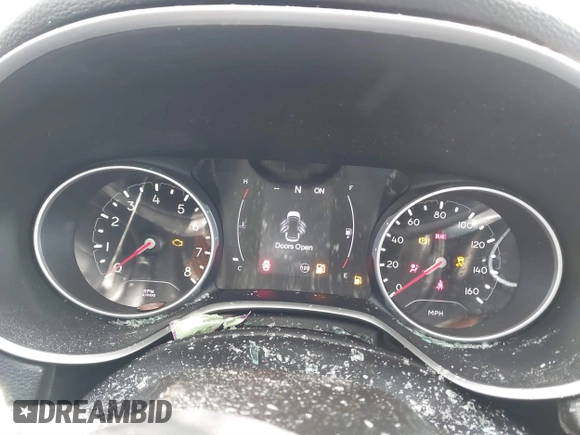2019 Jeep Compass Latitude with VIN 3C4NJDBBXKT840382, listed as a IAAI auction lot 41592991 with Not provided miles and . Bid and sale history available at DreamBid. Image 7.