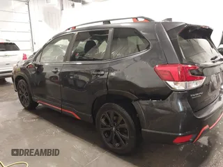 2019 Subaru Forester Sport with VIN JF2SKAPCXKH575981, listed as a IAAI auction lot 41897700 with 60,322 mi miles. Bid and sale history available at carsss.com. Image 6.