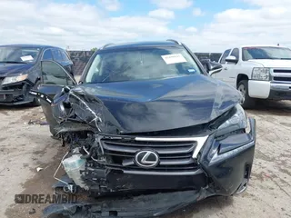 2017 Lexus NX 200t z VIN JTJYARBZXH2078749, wystawiony jako IAAI lot #42190117 z przebiegiem 140 208 mil mil oraz . Historia ofert i sprzedaży dostępna na DreamBid. Obrazek 12.