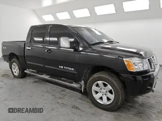 2005 Nissan Titan LE with VIN 1N6AA07B25N562871, listed as a Copart auction lot 88936775 with 213,775 mi miles and Clean Title. Bid and sale history available at carsss.com. Image 4.
