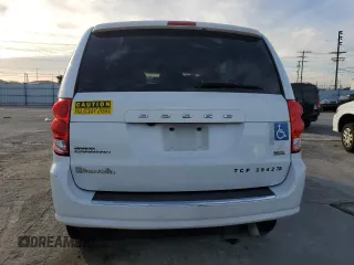 2018 Dodge Grand Caravan SE with VIN 2C7WDGBG9JR243222, listed as a Copart auction lot 49268675 with 240,456 mi miles and Clean Title. Bid and sale history available at DreamBid. Image 6.