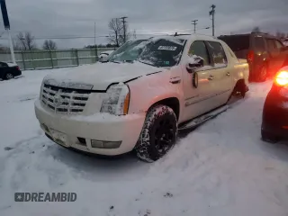 2012 Cadillac Escalade EXT Luxury with VIN 3GYT4MEF6CG144877, listed as a Copart auction lot 87723075 with 198,137 mi miles and Salvage Title. Bid and sale history available at carsss.com. Image 1.