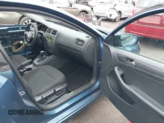 2015 Volkswagen Jetta S with VIN 3VW2K7AJ0FM347625, listed as a IAAI auction lot 42503613 with 92,587 mi miles and . Bid and sale history available at DreamBid. Image 5.