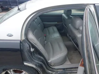 2005 Buick Park Avenue Ultra with VIN 1G4CU541354105354, listed as a IAAI auction lot 41960402 with 180,876 mi miles. Bid and sale history available at carsss.com. Image 8.