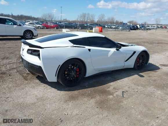 2015 Chevrolet Corvette Z51 3LT with VIN 1G1YM2D74F5103775, listed as a IAAI auction lot 41810409 with 29,000 mi miles. Bid and sale history available at carsss.com. Image 4.