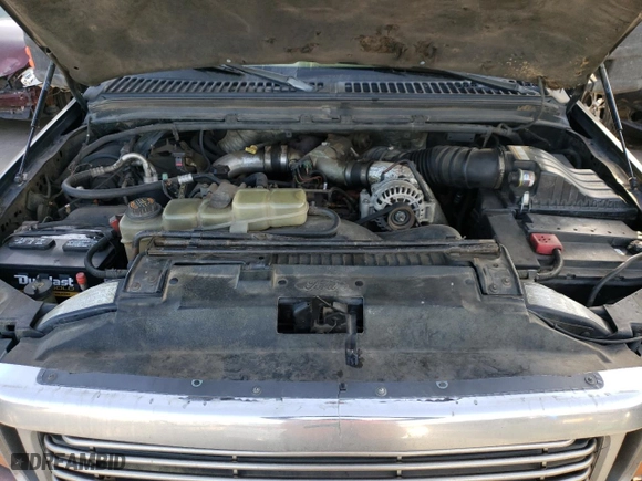 2000 Ford Super Duty F-250 XL with VIN 1FTNW21F8YEE43465, listed as a Copart auction lot 84910044 with 431,487 mi miles and Salvage Title. Bid and sale history available at carsss.com. Image 13.