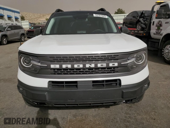 2021 Ford Bronco Sport Badlands z VIN 3FMCR9D96MRA87307, wystawiony jako Copart lot #53701625 z przebiegiem 27 744 mil mil oraz Szkoda całkowita • Salvage title. Historia ofert i sprzedaży dostępna na DreamBid. Obrazek 5.