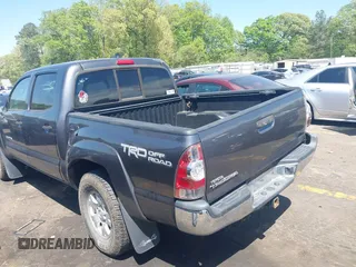2014 Toyota Tacoma with VIN 5TFLU4EN6EX094364, listed as a IAAI auction lot 42044949 with Not Provided miles and . Bid and sale history available at DreamBid. Image 3.