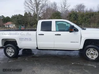2019 Chevrolet Silverado 2500HD Work Truck with VIN 2GC2CREGXK1137979, listed as a IAAI auction lot 38536415 with 117,068 mi miles. Bid and sale history available at carsss.com. Image 13.