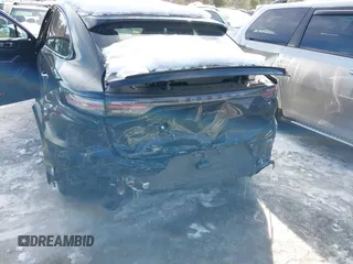 2023 Porsche Cayenne z VIN WP1BA2AY9PDA24093, wystawiony jako IAAI lot #41308909 z przebiegiem 20 160 mil mil oraz . Historia ofert i sprzedaży dostępna na DreamBid. Obrazek 6.