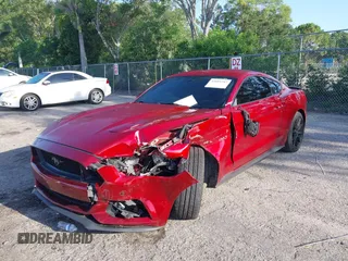 2016 Ford Mustang GT z VIN 1FA6P8CF6G5215244, wystawiony jako IAAI lot #42681283 z przebiegiem 85 115 mil mil oraz . Historia ofert i sprzedaży dostępna na DreamBid. Obrazek 6.