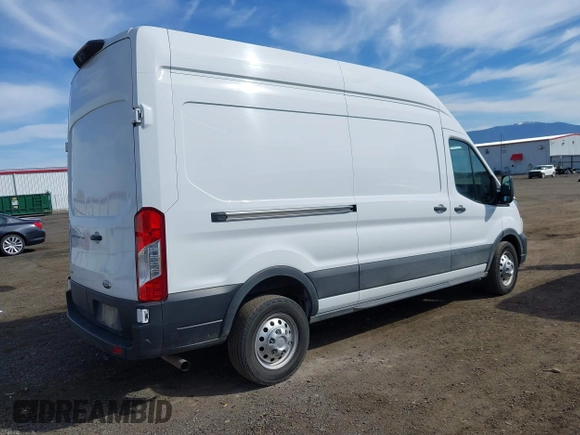 2023 Ford Transit Cargo with VIN 1FTBR2X87PKA70597, listed as a IAAI auction lot 41896133 with 37,982 mi miles and . Bid and sale history available at DreamBid. Image 4.