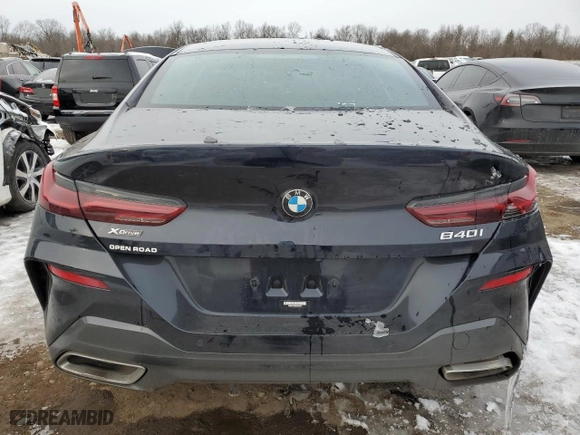 2022 BMW 8 Series 840i with VIN WBAGV4C00NCK20776, listed as a Copart auction lot 37027954 with 23,338 mi miles. Bid and sale history available at carsss.com. Image 6.