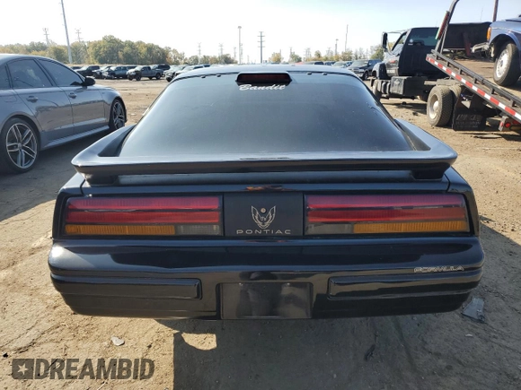 1989 Pontiac Firebird with VIN 1G2FS21E6KL245532, listed as a Copart auction lot 77085424 with 134,957 mi miles and Clean title. Bid and sale history available at DreamBid. Image 6.