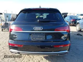 2024 Audi Q5 S line Premium with VIN WA1G2AFY6R2104354, listed as a IAAI auction lot 42248000 with 6,157 mi miles and . Bid and sale history available at DreamBid. Image 17.