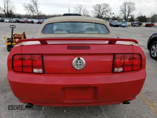 2007 Ford Mustang GT Deluxe with VIN 1ZVHT85H375202073, listed as a Copart auction lot 48035584 with 152,873 mi miles and Salvage Title. Bid and sale history available at DreamBid. Image 6.