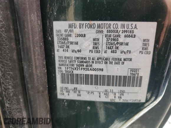 2002 Ford F-250 XL z VIN 1FTNX21F92EA00598, wystawiony jako Copart lot #58231845 z przebiegiem 178 784 mil mil oraz Szkoda całkowita • Salvage title. Historia ofert i sprzedaży dostępna na DreamBid. Obrazek 13.