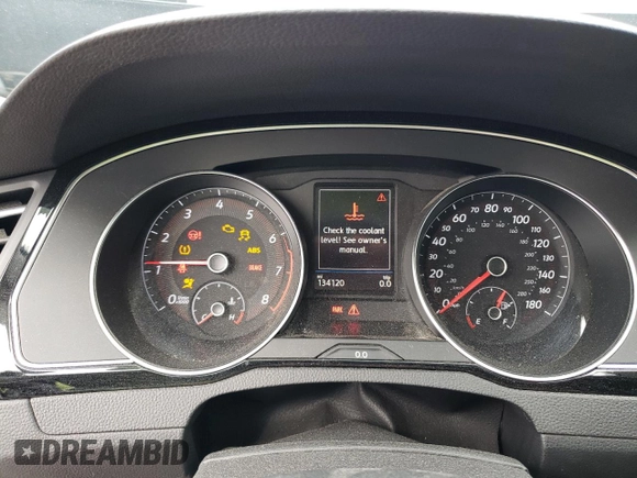 2019 Volkswagen Arteon SE z VIN WVWBR7AN5KE009221, wystawiony jako Copart lot #47255155 z przebiegiem 134 120 mil mil oraz Szkoda całkowita • Salvage title. Historia ofert i sprzedaży dostępna na DreamBid. Obrazek 9.