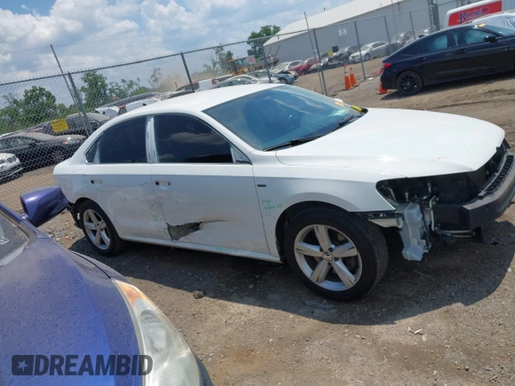 2015 Volkswagen Passat Wolfsburg Edition with VIN 1VWAT7A37FC112814, listed as a IAAI auction lot 42607166 with 123,429 mi miles and . Bid and sale history available at DreamBid. Image 14.
