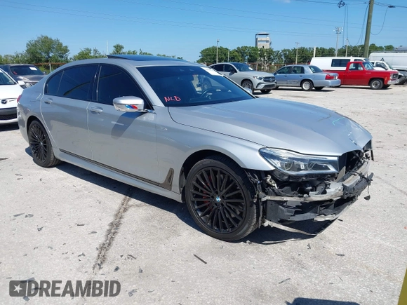 2016 BMW 7 Series 750i xDrive with VIN WBA7F2C52GG417733, listed as a IAAI auction lot 42040625 with 91,007 mi miles. Bid and sale history available at carsss.com. Image 1.