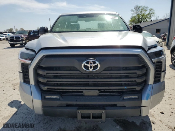 2025 Toyota Tundra 4WD SR with VIN 5TFLA5DB5SX253960, listed as a Copart auction lot 51178305 with 8,916 mi miles and Salvage Title. Bid and sale history available at carsss.com. Image 5.