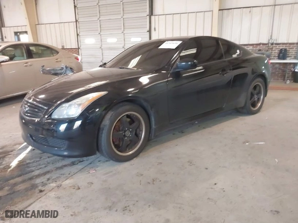 2010 Infiniti G37 Coupe x with VIN JN1CV6EL2AM152587, listed as a IAAI auction lot 41343696 with NaN miles. Bid and sale history available at carsss.com. Image 2.