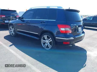 2012 Mercedes-Benz GLK 350 with VIN WDCGG8HB2CF805749, listed as a IAAI auction lot 42031442 with 152,313 mi miles and . Bid and sale history available at carsss.com. Image 3.