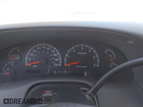 2003 Ford F-150 с VIN 2FTRF08L83CA48010, выставлен на аукционе IAAI как лот 42169880 с пробегом Не указан миль и . История ставок и продаж доступна на DreamBid. Изображение 7.