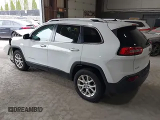 2014 Jeep Cherokee Altitude with VIN 1C4PJMCB7EW186432, listed as a IAAI auction lot 42076018 with 150,186 mi miles and . Bid and sale history available at DreamBid. Image 3.