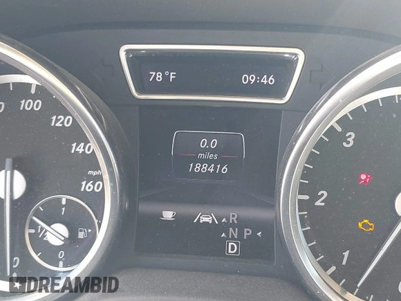 2013 Mercedes-Benz M 350 with VIN 4JGDA2EB0DA201610, listed as a IAAI auction lot 42123259 with 188,416 mi miles and . Bid and sale history available at carsss.com. Image 15.