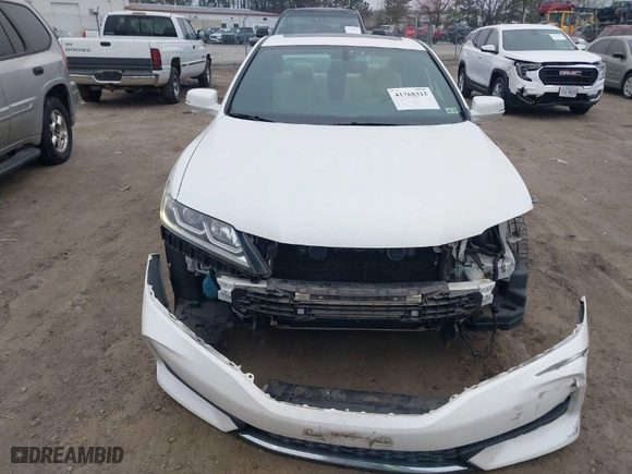 2016 Honda Accord Coupe EX-L with VIN 1HGCT1B87GA001813, listed as a IAAI auction lot 41768315 with 94,410 mi miles. Bid and sale history available at carsss.com. Image 13.
