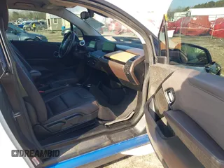 2014 BMW i3 с VIN WBY1Z2C51EV285264, выставлен на аукционе IAAI как лот 41514729 с пробегом 99 442 миль миль и . История ставок и продаж доступна на DreamBid. Изображение 5.