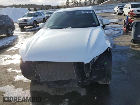 2018 Volvo XC60 Momentum z VIN LYVA22RK4JB113565, wystawiony jako Copart lot #45884295 z przebiegiem 69 389 mil mil oraz Szkoda całkowita • Salvage title. Historia ofert i sprzedaży dostępna na DreamBid. Obrazek 5.