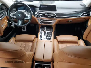 2019 BMW 7 Series M760i xDrive with VIN WBA7H6C51KG615276, listed as a Copart auction lot 79597234 with 39,195 mi miles and Salvage Title. Bid and sale history available at carsss.com. Image 8.