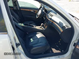 2006 Mercedes-Benz E-Class 3.5L with VIN WDBUF56J66A874920, listed as a IAAI auction lot 40727681 with 141,851 mi miles. Bid and sale history available at carsss.com. Image 5.