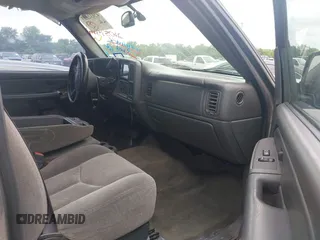 2005 Chevrolet Silverado 1500 LS with VIN 2GCEC13T151262095, listed as a IAAI auction lot 42032223 with 210,515 mi miles. Bid and sale history available at carsss.com. Image 5.