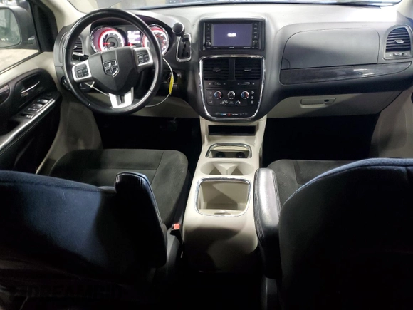 2016 Dodge Grand Caravan SXT with VIN 2C4RDGCG6GR273330, listed as a Copart auction lot 55937635 with 106,688 mi miles and Clean Title. Bid and sale history available at DreamBid. Image 8.