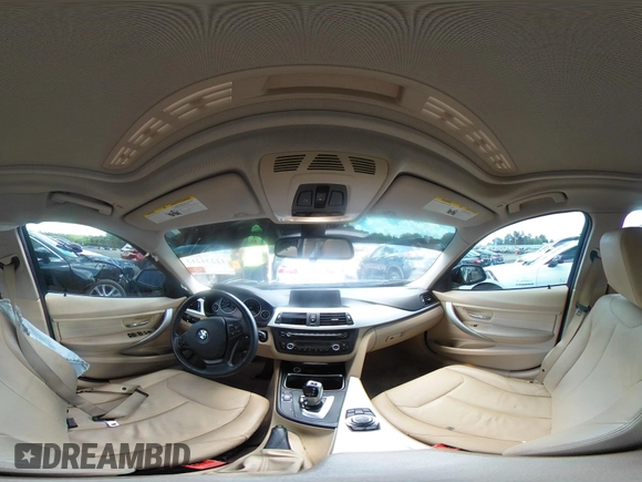 2013 BMW 3 Series 328i xDrive с VIN WBA3B5C55DF592295, выставлен на аукционе IAAI как лот 42231213 с пробегом 131 473 миль миль и . История ставок и продаж доступна на DreamBid. Изображение 18.